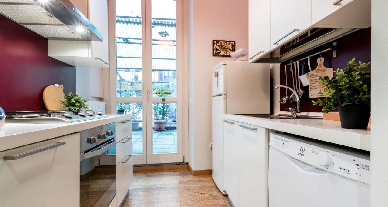 Joivy Apt For 6 With Big Terrace In Milan Centro Storico Eksteriør billede